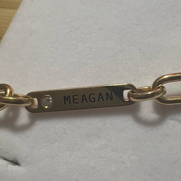 Oak and Luna IVY NAME PAPERCLIP CHAIN NECKLACE WITH DIAMOND - GOLD VERMEIL - Picture 5 of 9